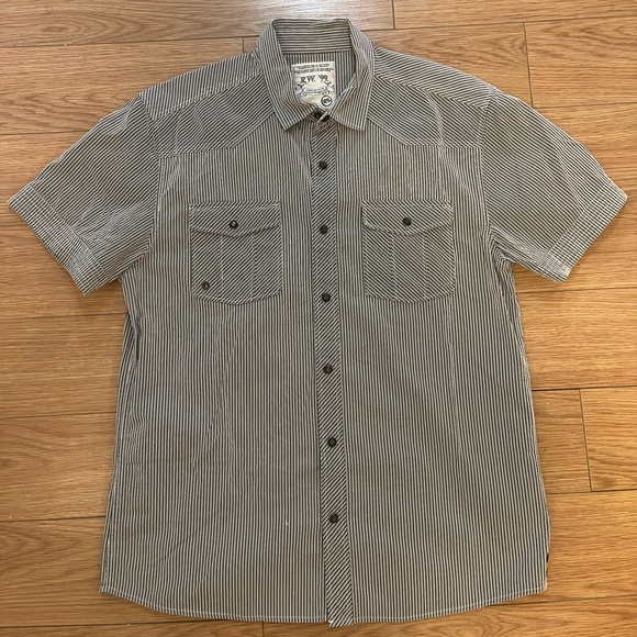 RW&Co Button Down - Picture 2 of 3